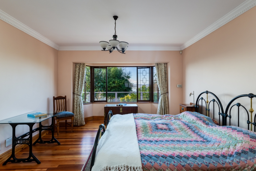 4 Bedroom Property for Sale in Belvidere Estate Western Cape